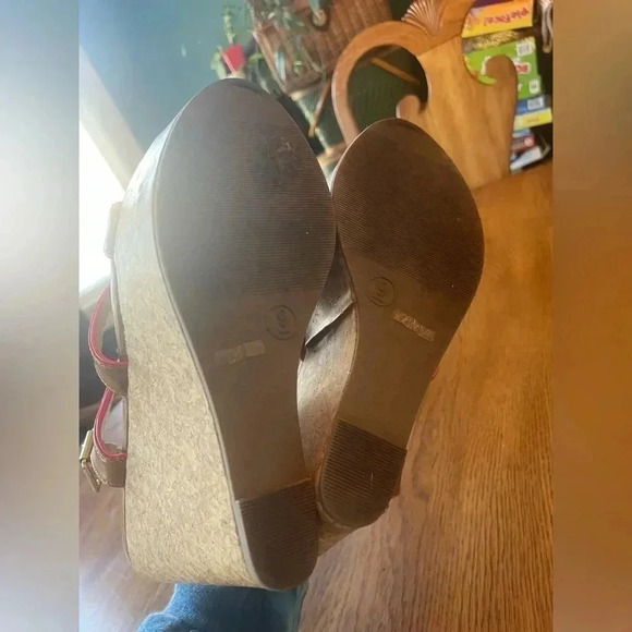 Just Fab cork wedges pink and tan Size 9 GUC! Bin A - Picture 8 of 9